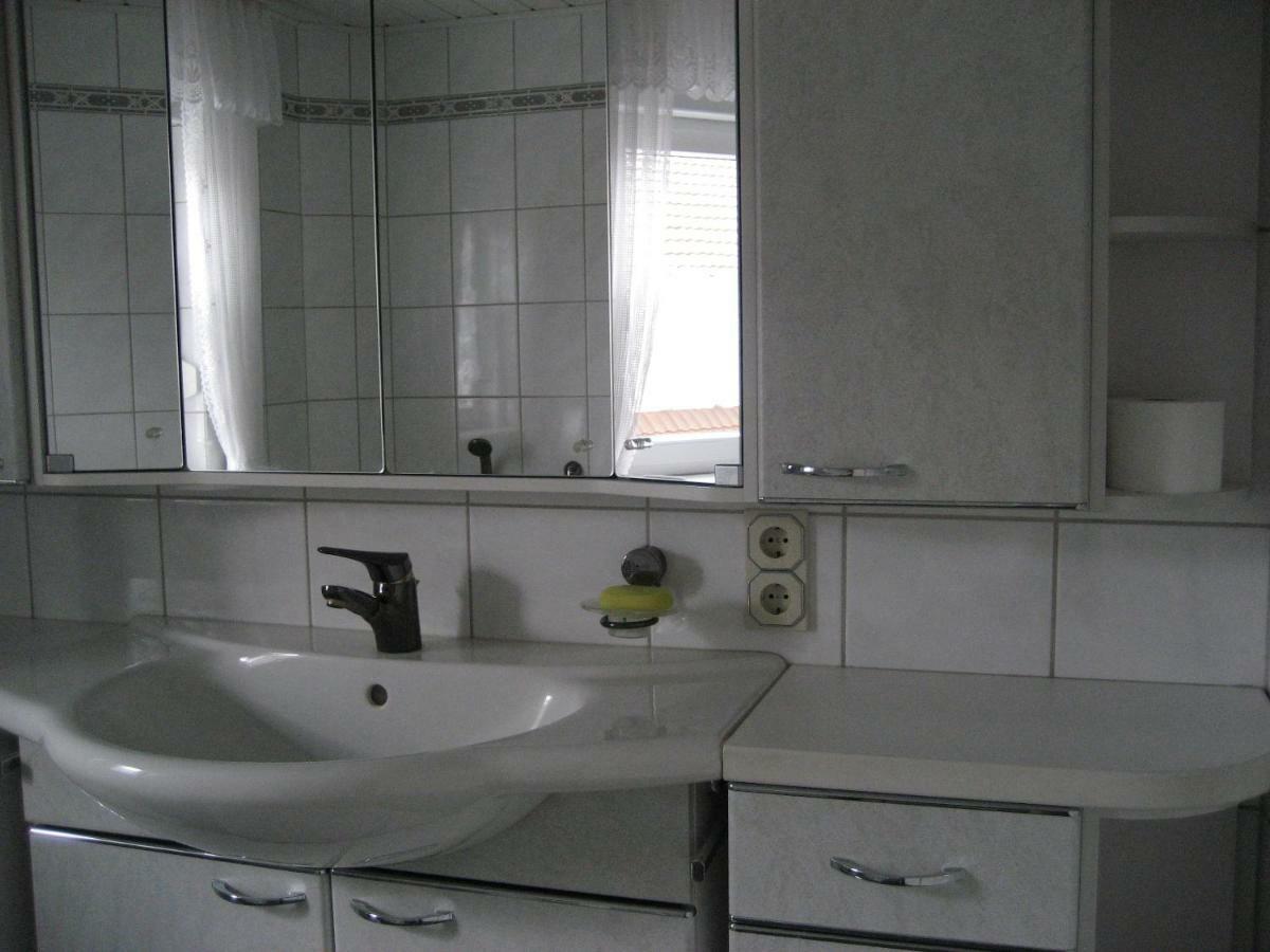 Ferienwohnung Zum Bergschlösschen Gilserberg Exterior foto